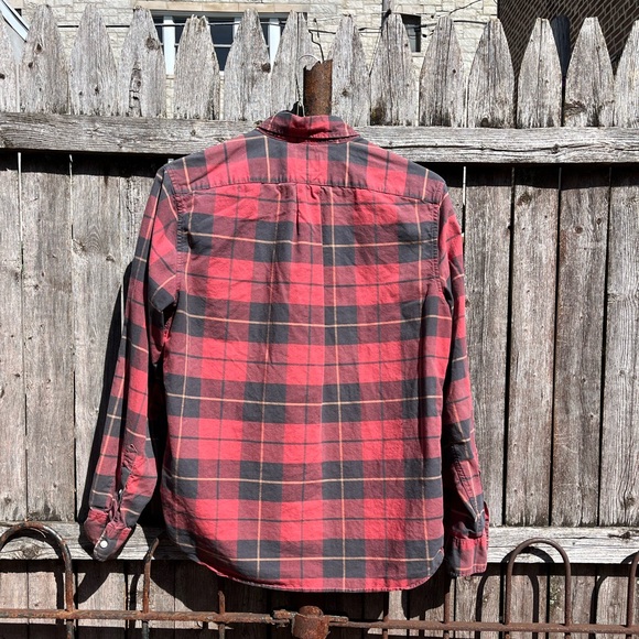 J. Crew Slim Broken-In Oxford Organic Cotton in Red Wallace Tartan - Picture 2 of 6